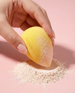 Blissebloom water drop powder puff Blissebloom